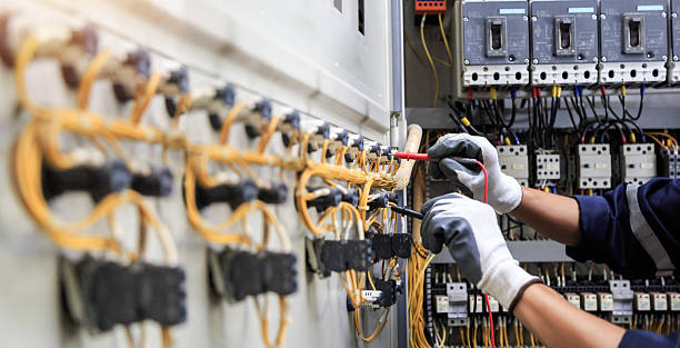 Professional Electrician technician working in Centreville, MI